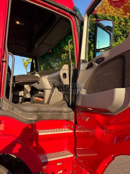 Mercedes Benz ACTROS 1844