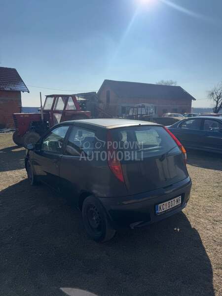 Fiat Punto 1,9 djti