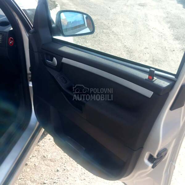 Opel Meriva 1.7cdti