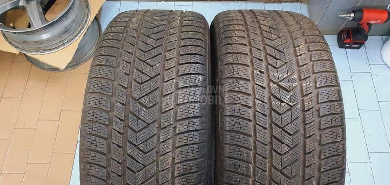 Pirelli 275/40 R22 Zimska