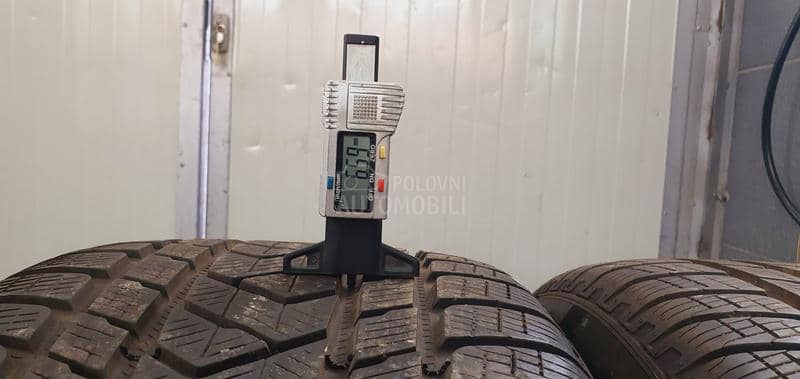 Pirelli 275/40 R22 Zimska