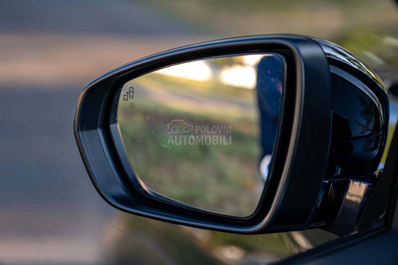 DS 7 Rivoli