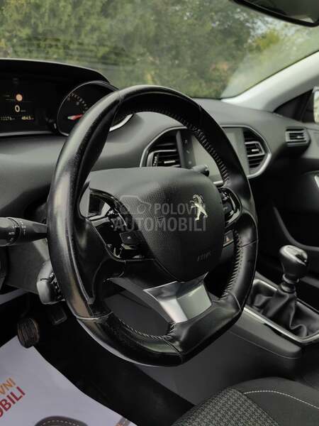 Peugeot 308 1.5 BleHDI Bussiness