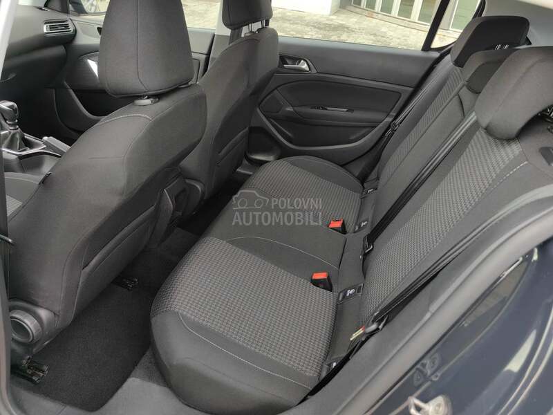 Peugeot 308 1.5 BleHDI Bussiness