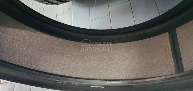 Pirelli 245/35 R20 Letnja