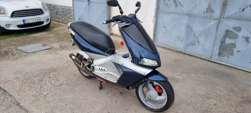 Aprilia Area 51