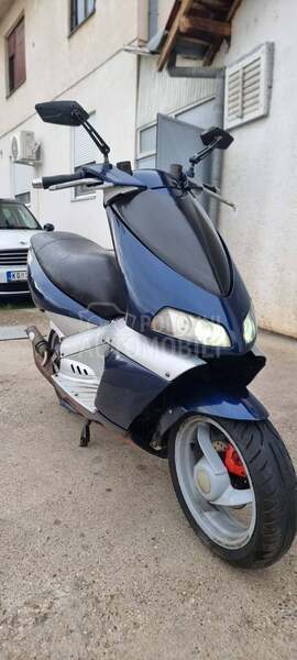 Aprilia Area 51