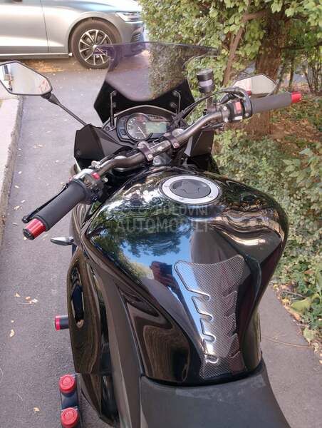Kawasaki Z1000sx