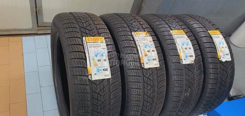 Pirelli 235/55 R19 Zimska