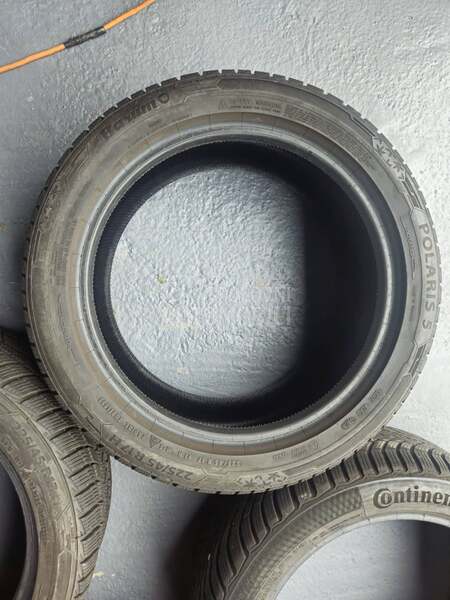 Continental 225/45 R17 Zimska