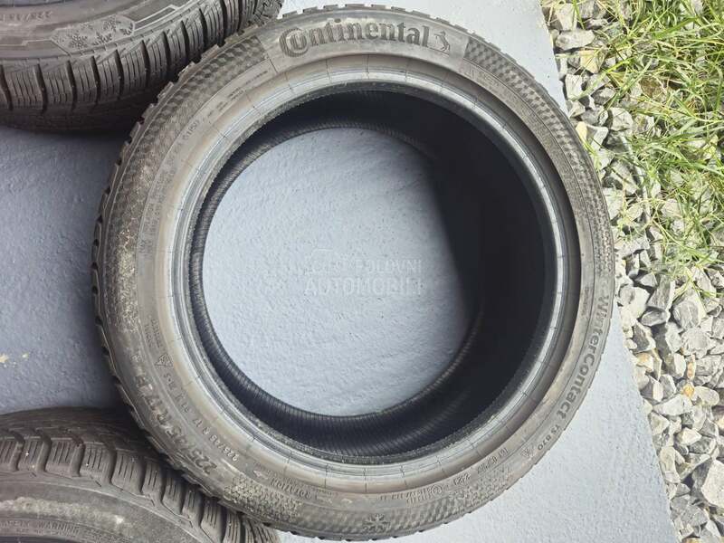 Continental 225/45 R17 Zimska