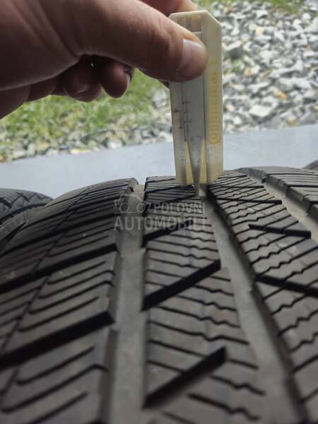 Continental 225/45 R17 Zimska