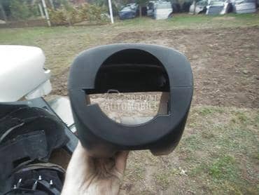 Plastika oko volana za Volkswagen Golf 5