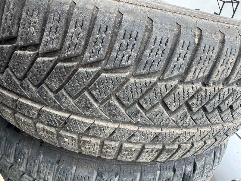 Continental 235/55 R19 Zimska