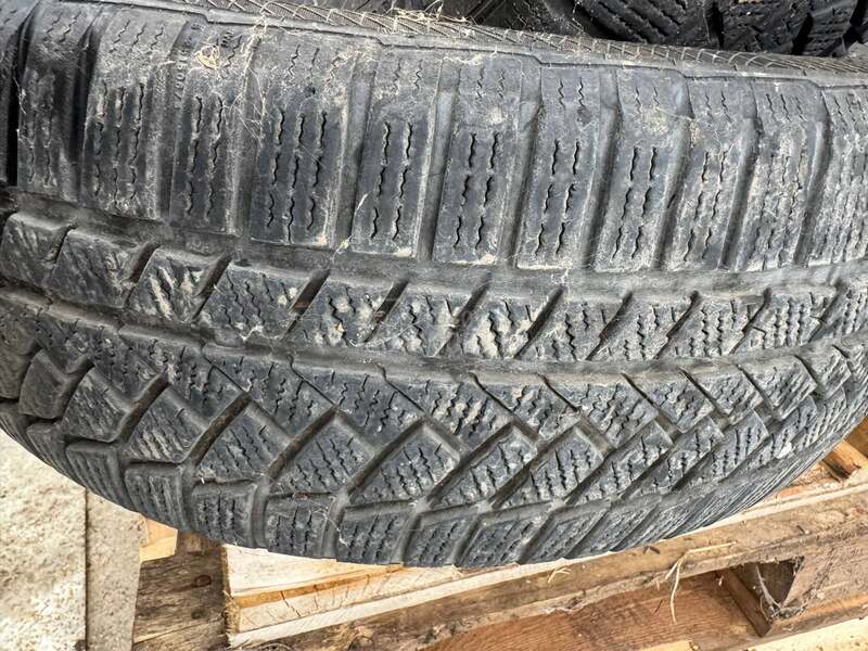 Continental 235/55 R19 Zimska
