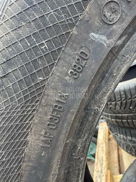 Continental 235/55 R19 Zimska