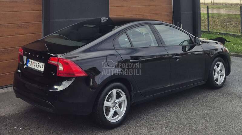 Volvo S60 