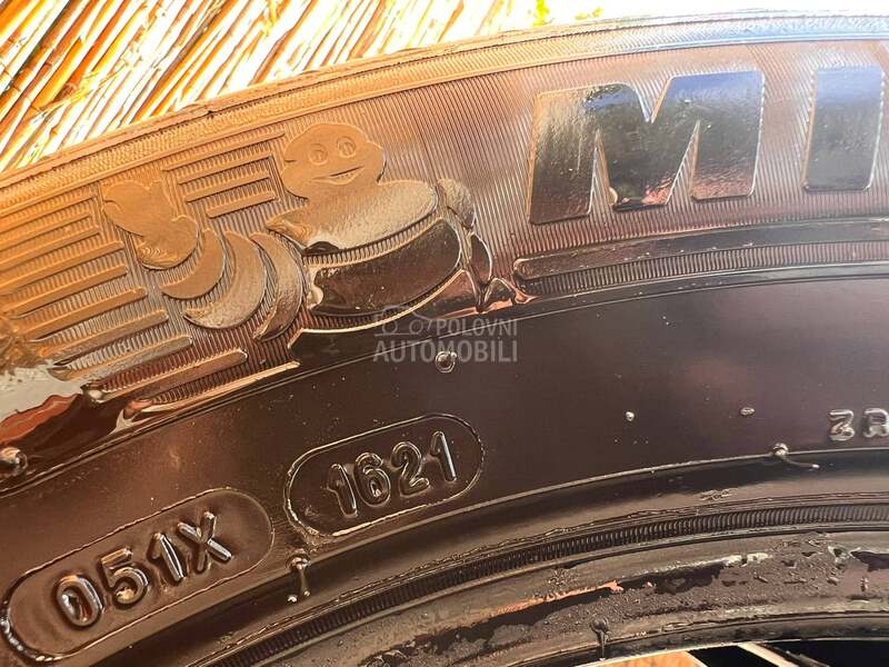 Michelin 235/55 R17 Letnja