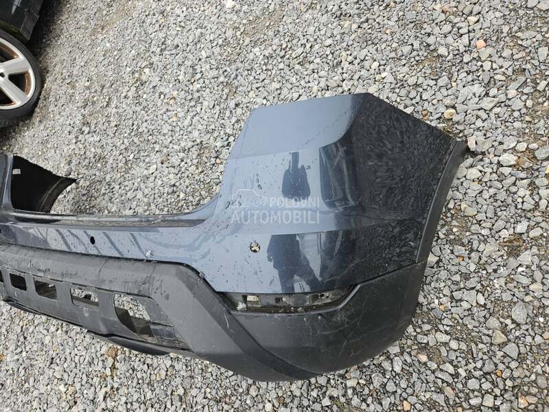 ARONA 6F9 BRANIK ZADNJI