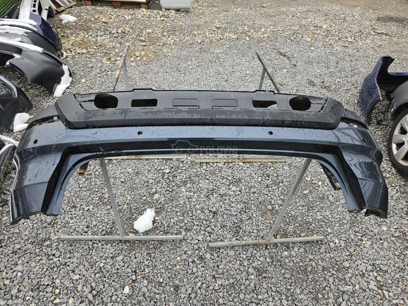 ARONA 6F9 BRANIK ZADNJI