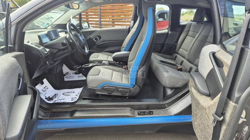 BMW i3 ELEKTRO A K C I J A