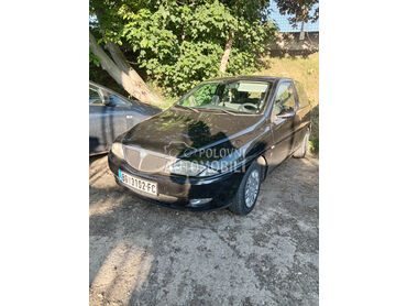Lancia Ypsilon 1.2