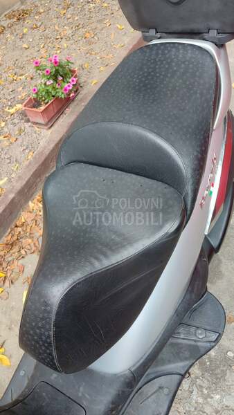 Piaggio Beverly 250