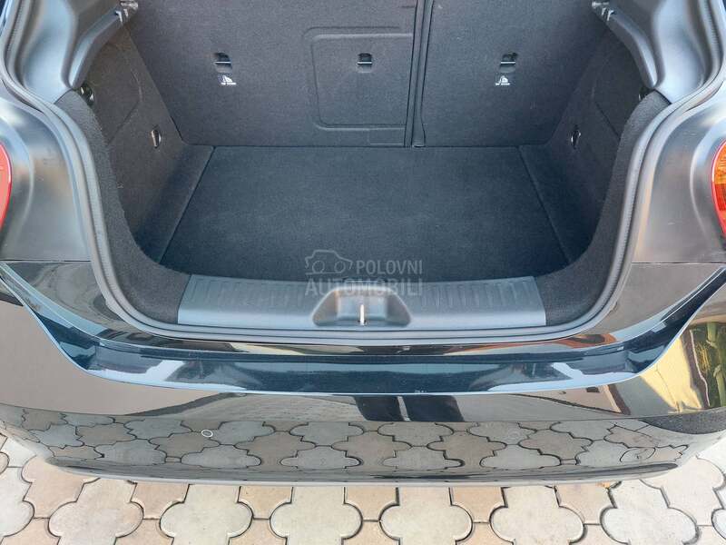Mercedes Benz A 180 D   SERVISN.A