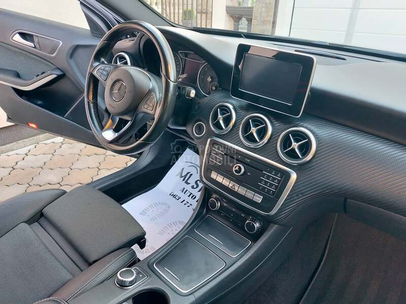 Mercedes Benz A 180 D   SERVISN.A