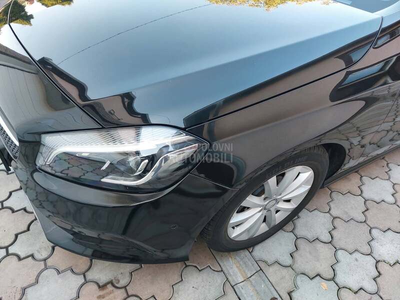 Mercedes Benz A 180 D   SERVISN.A
