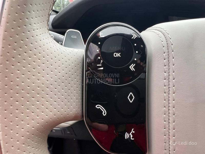 Land Rover Range Rover Velar R Dynamic D300