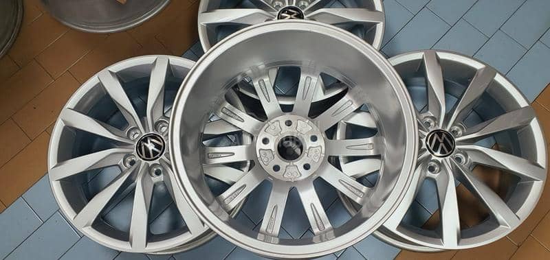 Aluminijumske felne GOLF 8 17" 5 x 112