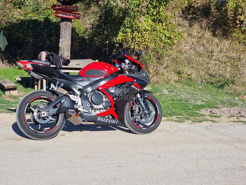 Suzuki GSXR 600 k6