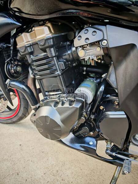 Kawasaki Z750