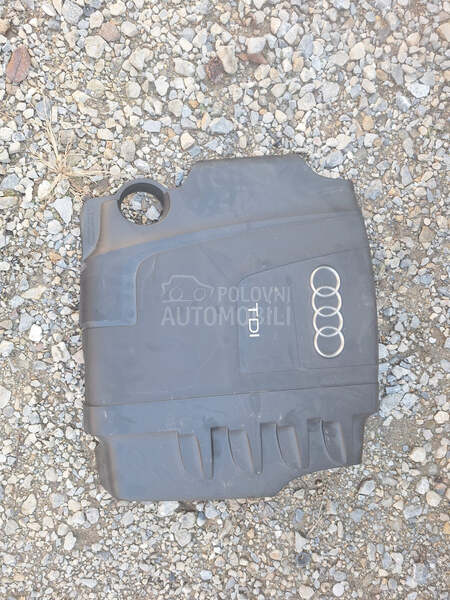 Poklopac motora