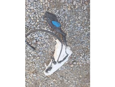 Boca za brisace za Audi A4, A5 od 2008. do 2012. god.