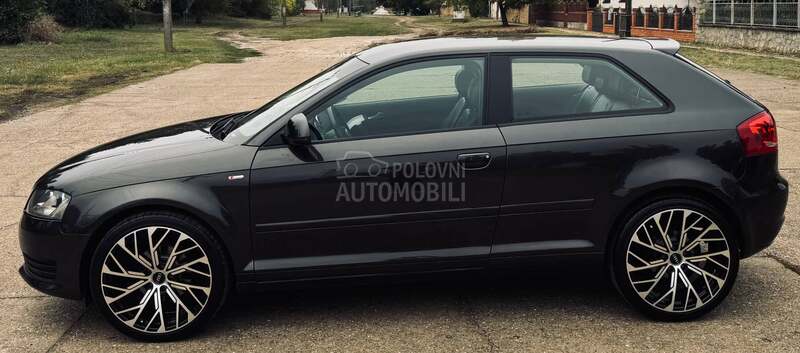 Audi A3 1.6 Tdi Sline NOV