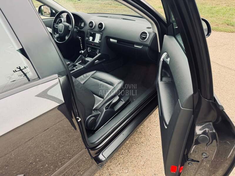 Audi A3 1.6 Tdi Sline NOV