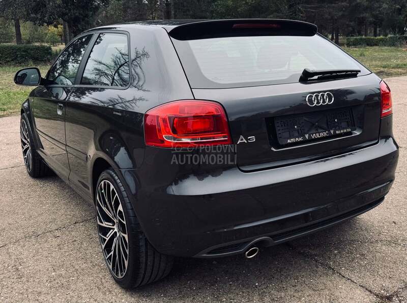 Audi A3 1.6 Tdi Sline NOV