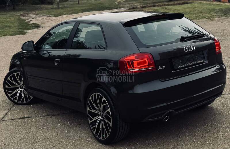 Audi A3 1.6 Tdi Sline NOV