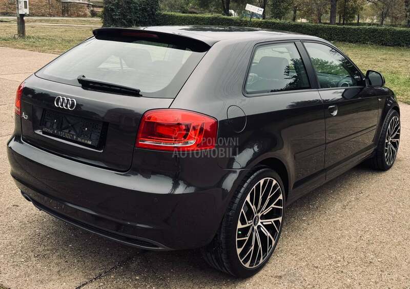 Audi A3 1.6 Tdi Sline NOV