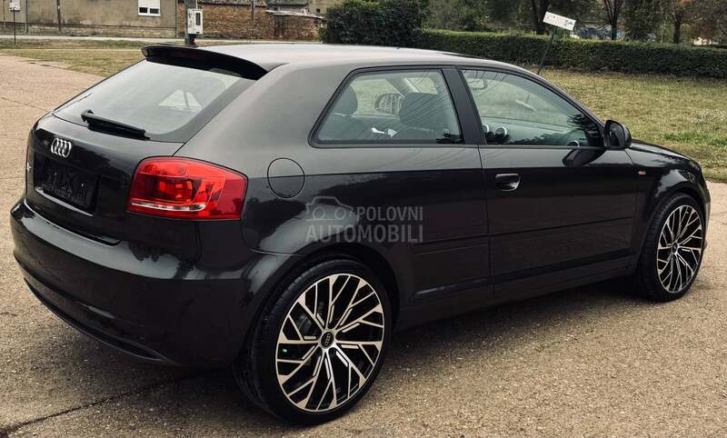 Audi A3 1.6 Tdi Sline NOV
