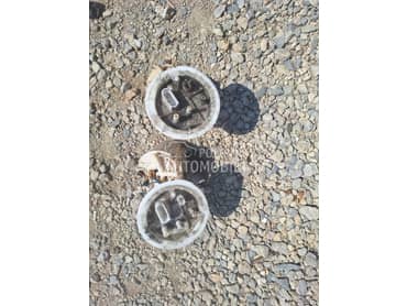 Plovak za Audi A4, A5 od 2008. do 2012. god.