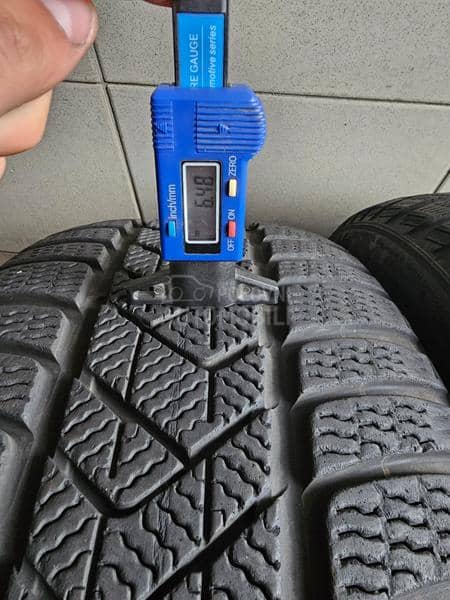 Pirelli 225/45 R18 Zimska