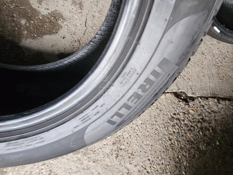 Pirelli 235/55 R18 Zimska