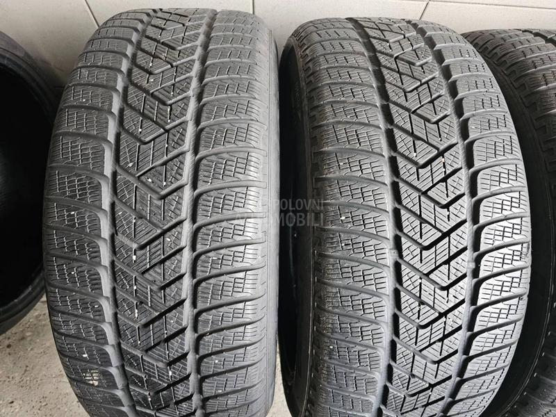 Pirelli 235/55 R18 Zimska