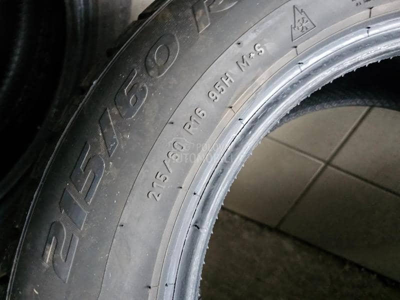 Pirelli 215/60 R16 Zimska