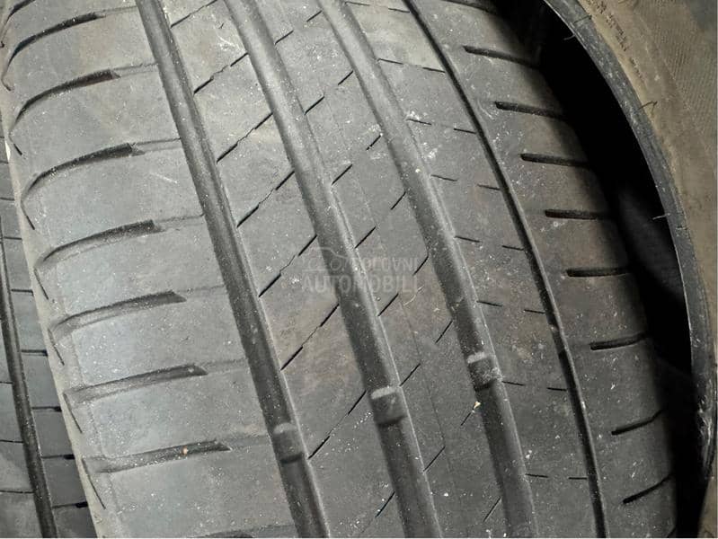 Bridgestone 225/55 R18 Letnja