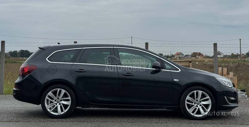 Opel Astra J 1.6 CDTI / COSMO