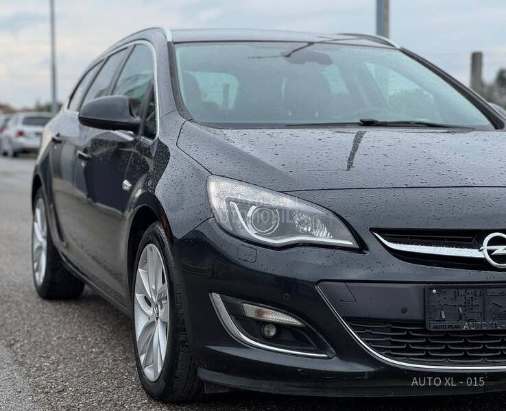 Opel Astra J 1.6 CDTI / COSMO